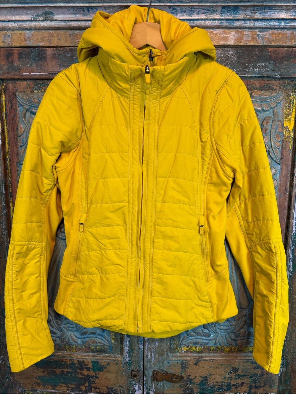 Lululemon Another Mile Jacket Honeycomb